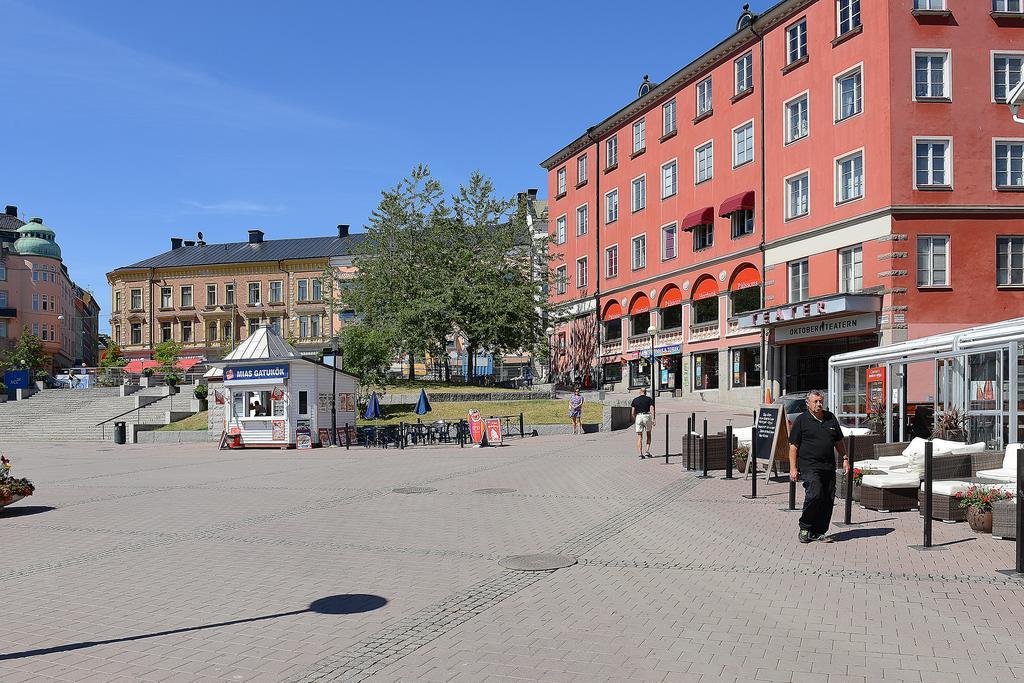 克林格斯塔登酒店 Södertälje 外观 照片